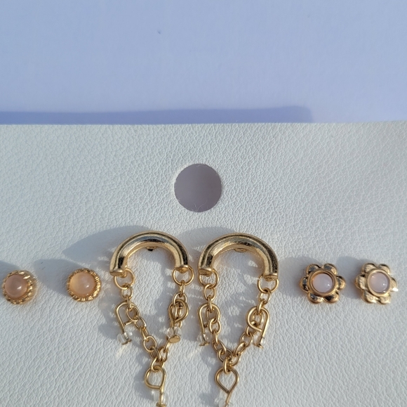 NWT Free People Levitation stud set in Gold Rose Quartz - Picture 5 of 6